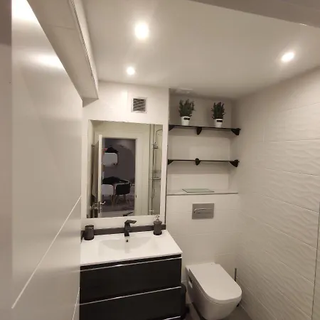 Apartamento Nuevo Pleno Centro * Oviedo